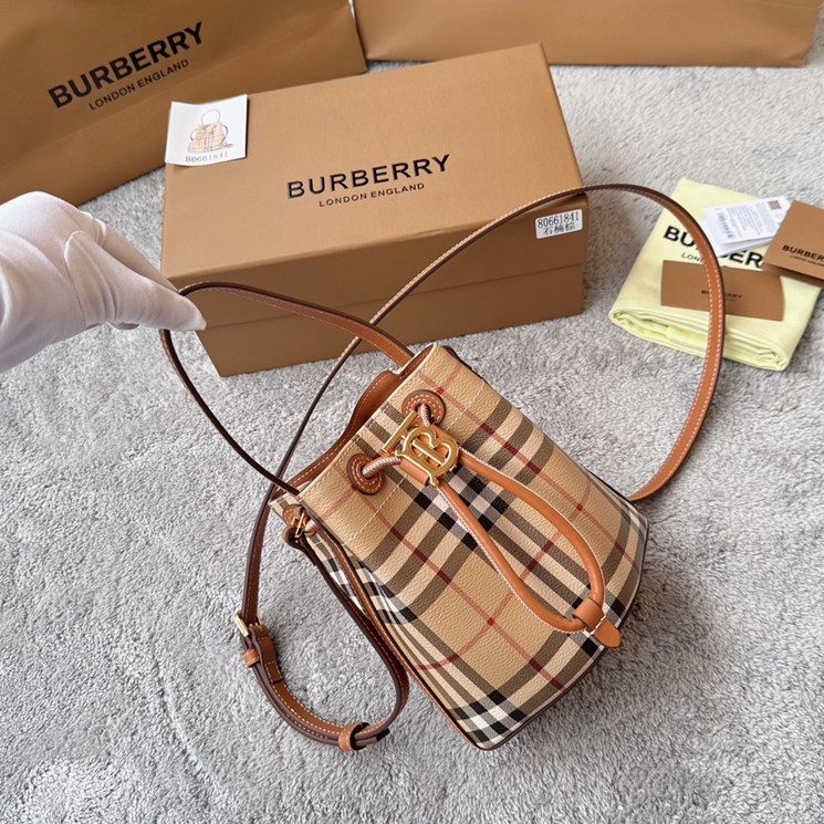 BURBERRY