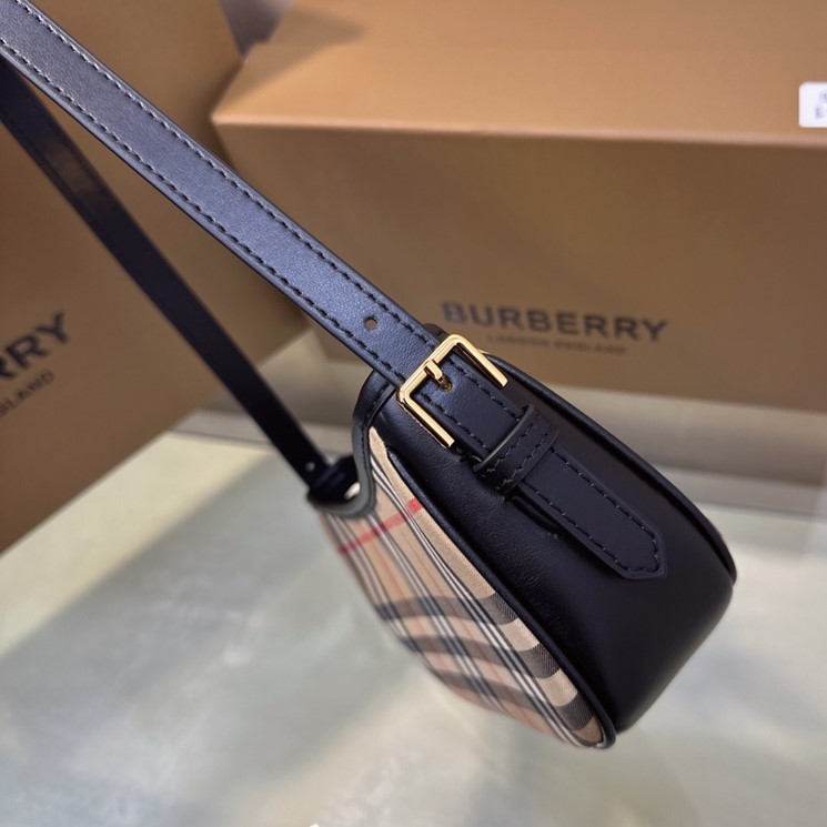 BURBERRY