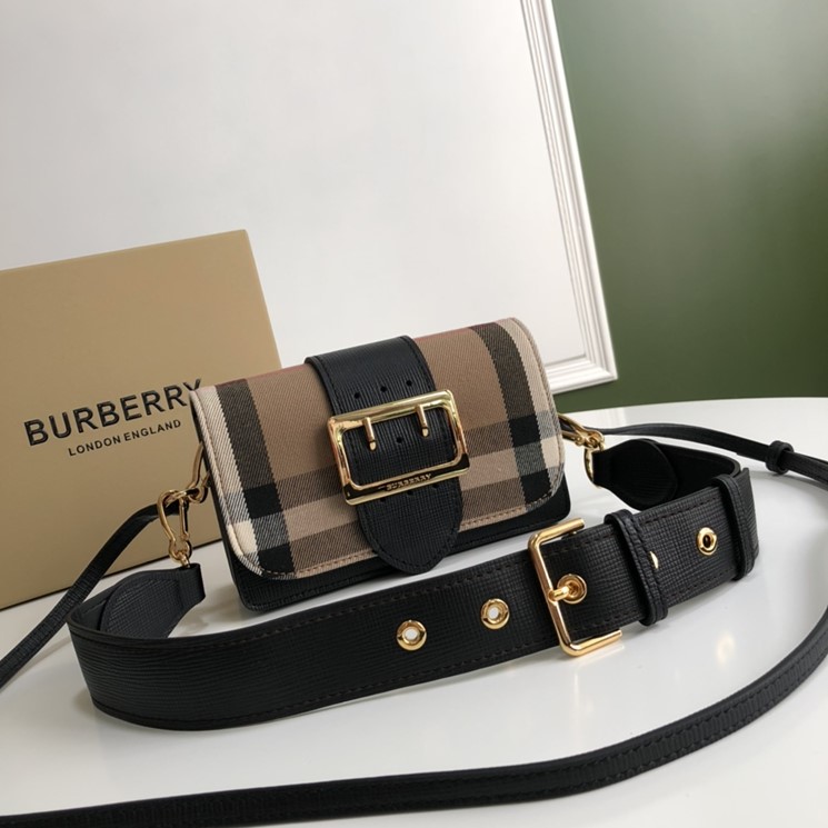 BURBERRY