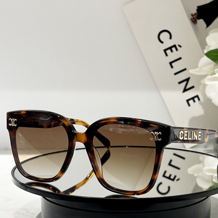 CELINE