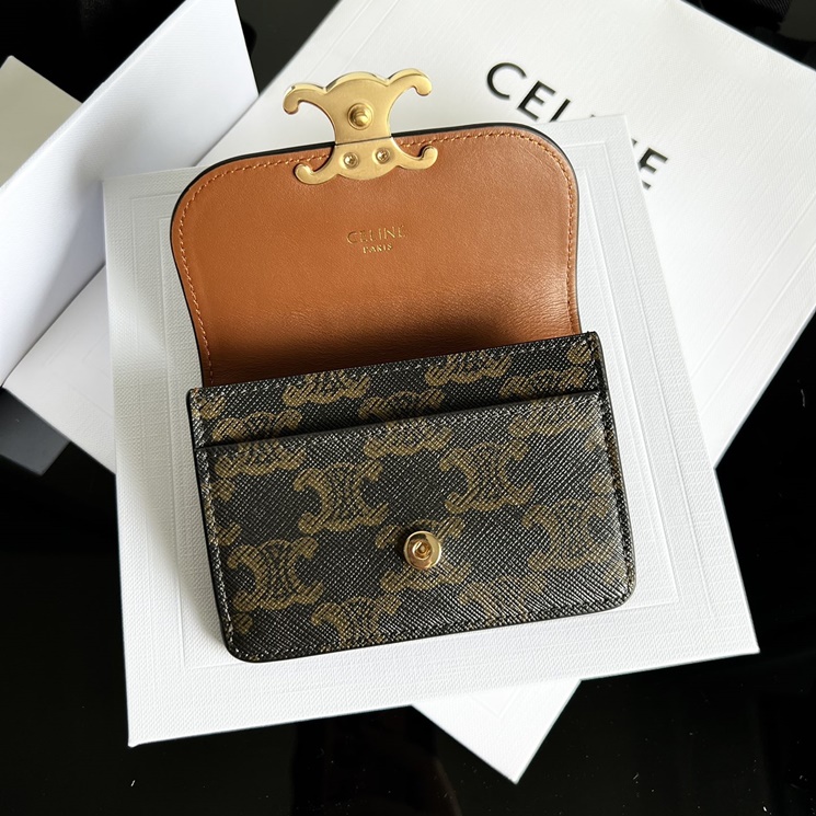 CELINE