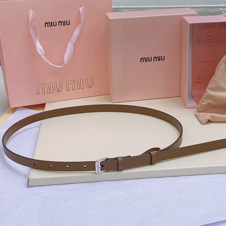 MIUMIU