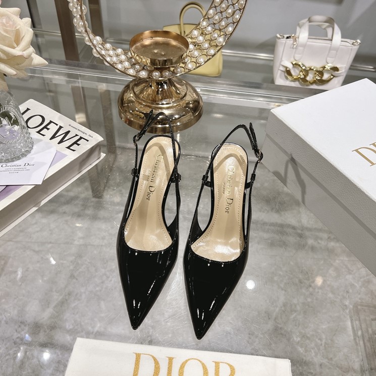 DIOR