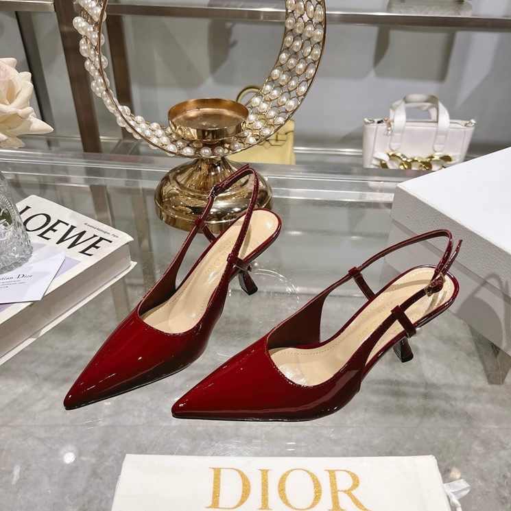 DIOR